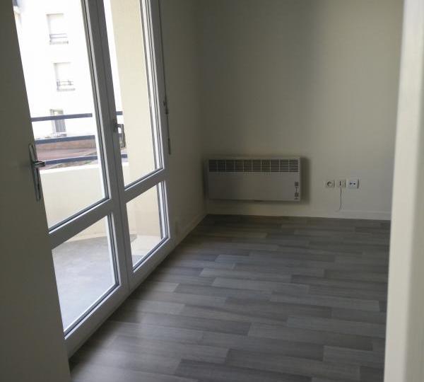 Appartement_T1B_Nantes_Centre_ville_01562-0405-25489.jpg